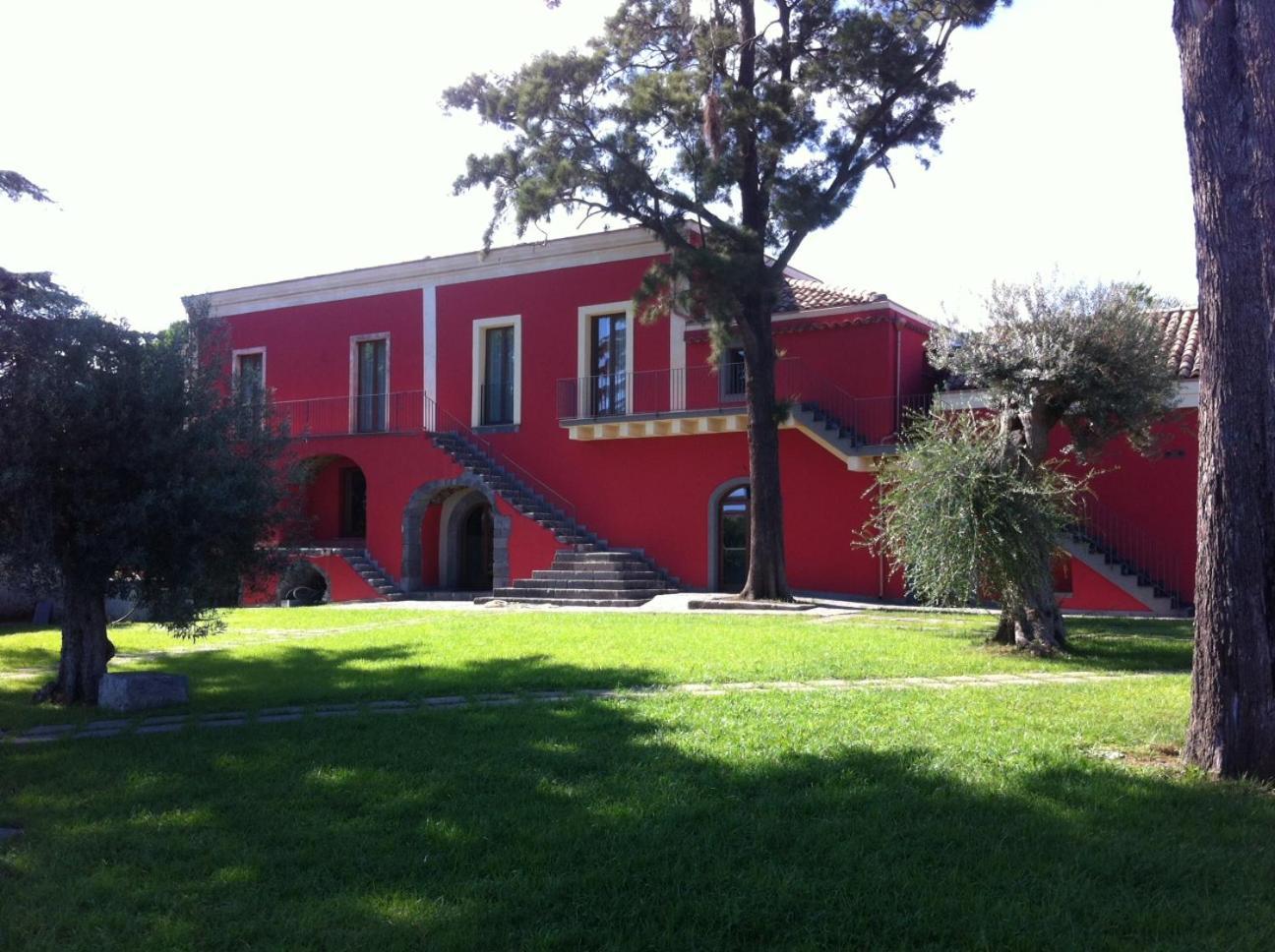 Palazzo Rosso Villa Рипосто Екстериор снимка