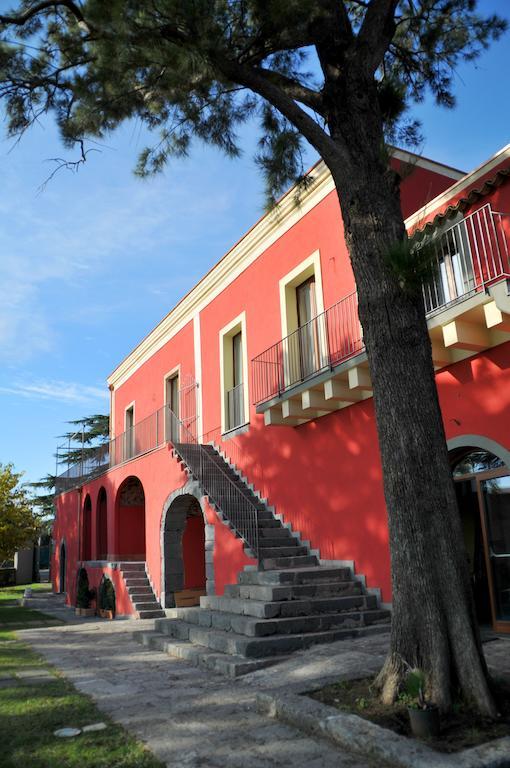 Palazzo Rosso Villa Рипосто Екстериор снимка