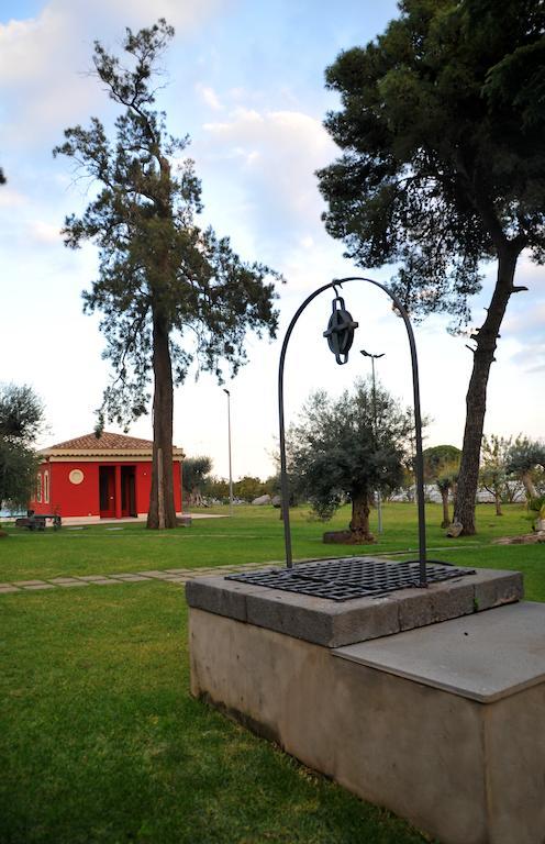Palazzo Rosso Villa Рипосто Екстериор снимка